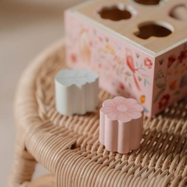 Little Dutch Shape Sorter