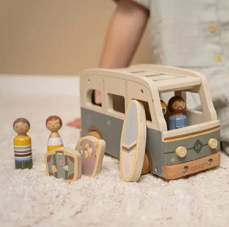 Camper vintage in legno Little Dutch